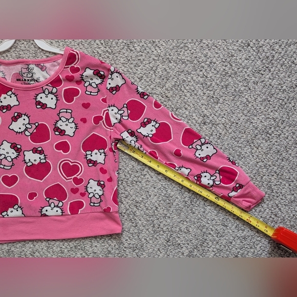 Hello Kitty Kids (Size Small) Pink Fleece Long Sleeve Pyjama Top/Sweatshirt - Picture 8 of 9